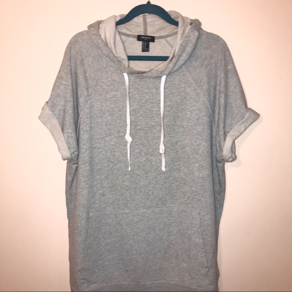 Men’s Grey Short Sleeve Hoodie Size XL